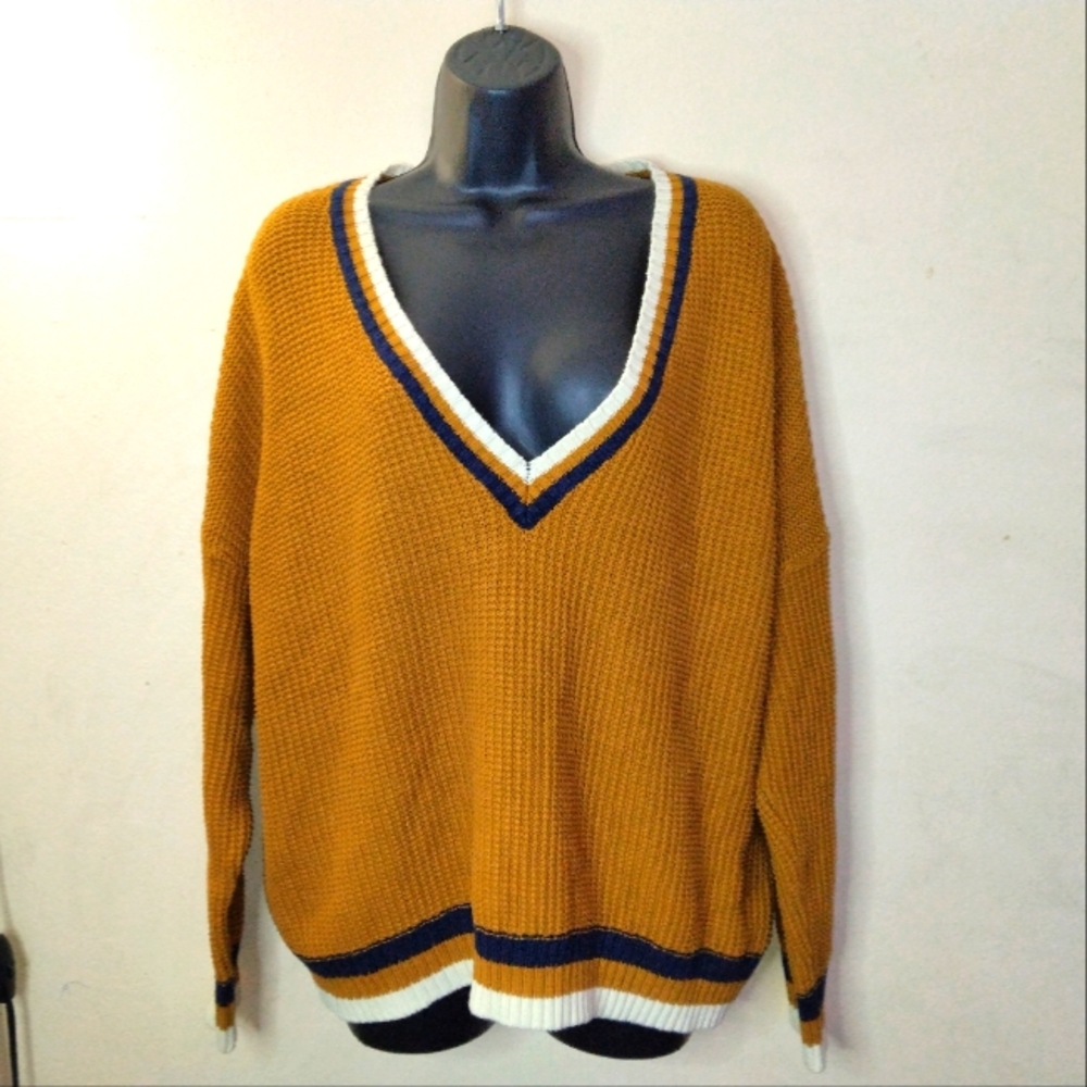 Urban Outfitters BDG Varsity Sweater Size S